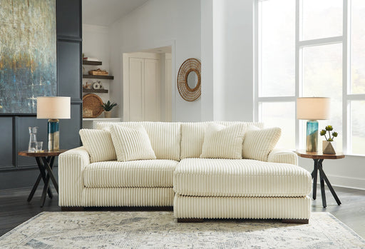 Lindyn Sectional with Chaise - World Furniture Gallery (Newark, CA)