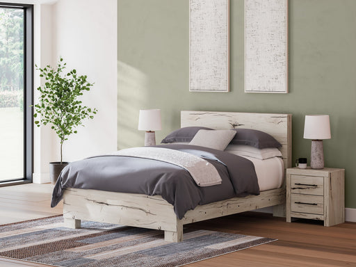 Lawroy Bed - World Furniture Gallery (Newark, CA)