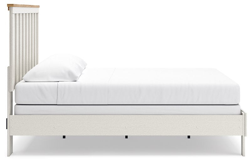 Linnocreek Bed - World Furniture Gallery (Newark, CA)