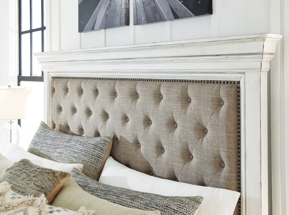 Kanwyn Bed - World Furniture Gallery (Newark, CA)