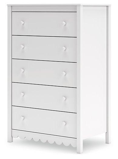 Hallityn Chest of Drawers - World Furniture Gallery (Newark, CA)