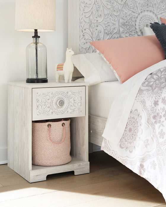 Paxberry Nightstand - World Furniture Gallery (Newark, CA)