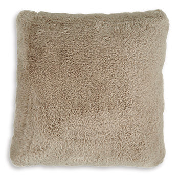 Gariland Pillow (Set of 4) - World Furniture Gallery (Newark, CA)