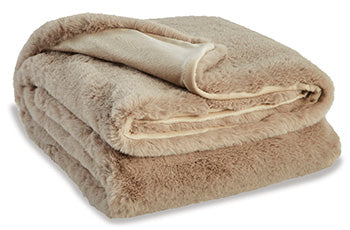 Gariland Throw (Set of 3) - World Furniture Gallery (Newark, CA)