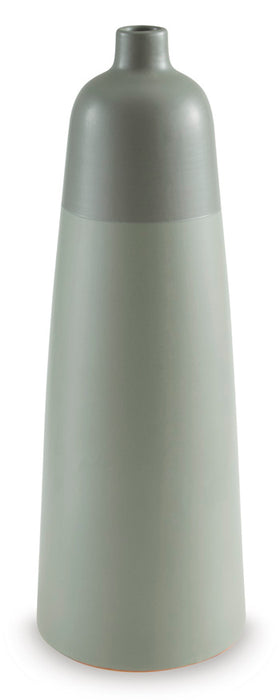 Peerland Vase - World Furniture Gallery (Newark, CA)