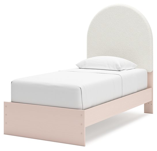 Wistenpine Upholstered Bed - World Furniture Gallery (Newark, CA)