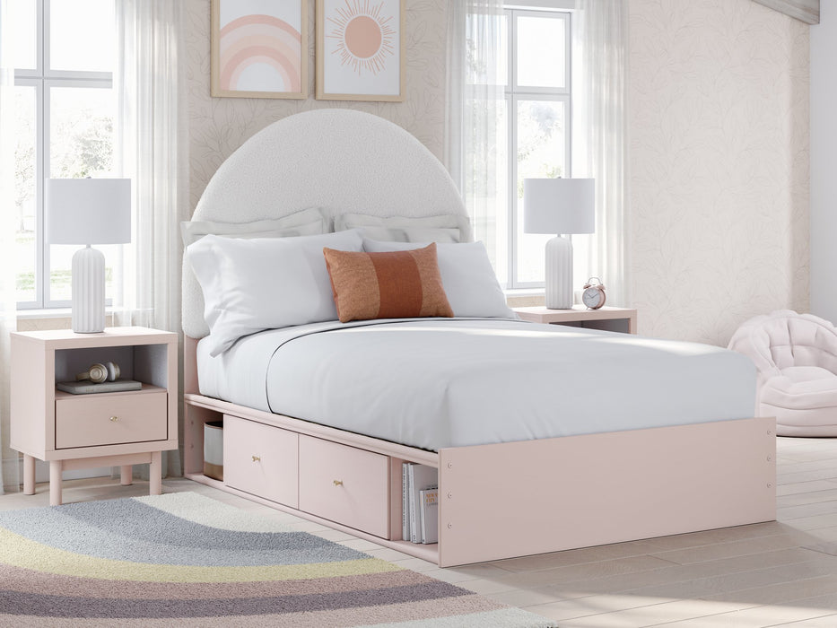 Wistenpine Upholstered Bed with Storage - World Furniture Gallery (Newark, CA)