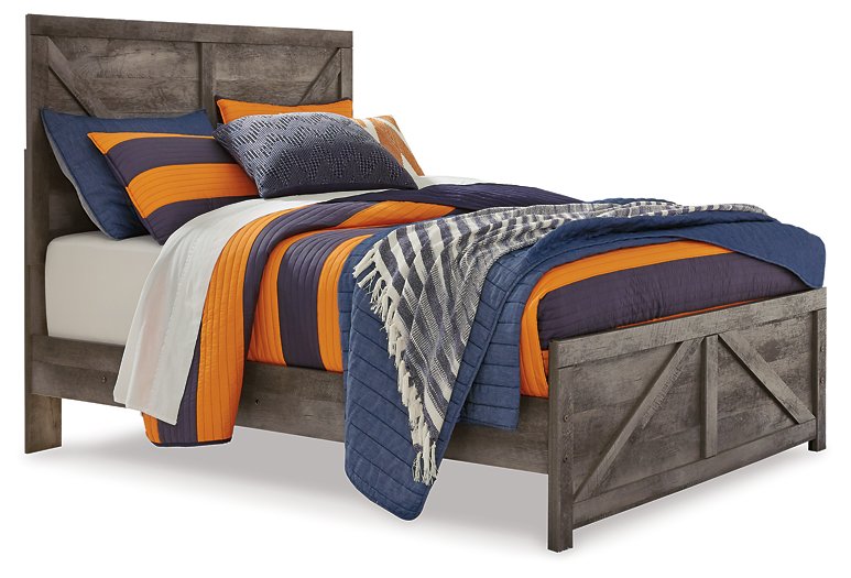Wynnlow Crossbuck Bed - World Furniture Gallery (Newark, CA)