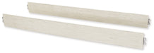 Arlendyne Upholstered Bed - World Furniture Gallery (Newark, CA)