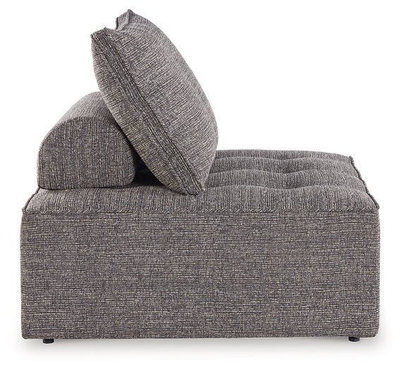 Bree Zee Outdoor Lounge Chair with Cushion - World Furniture Gallery (Newark, CA)